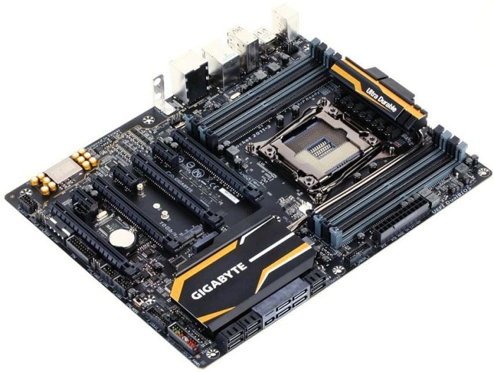 GIgabyte_X99_SLI_13