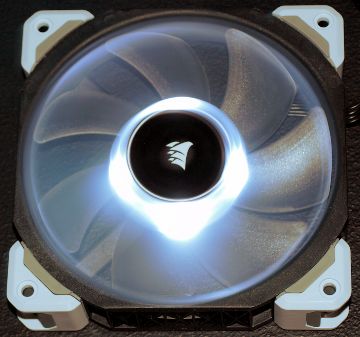 Corsair_ML120 Pro LED_11