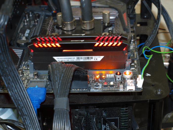 corsair-vengeance-led-2666mhz-7