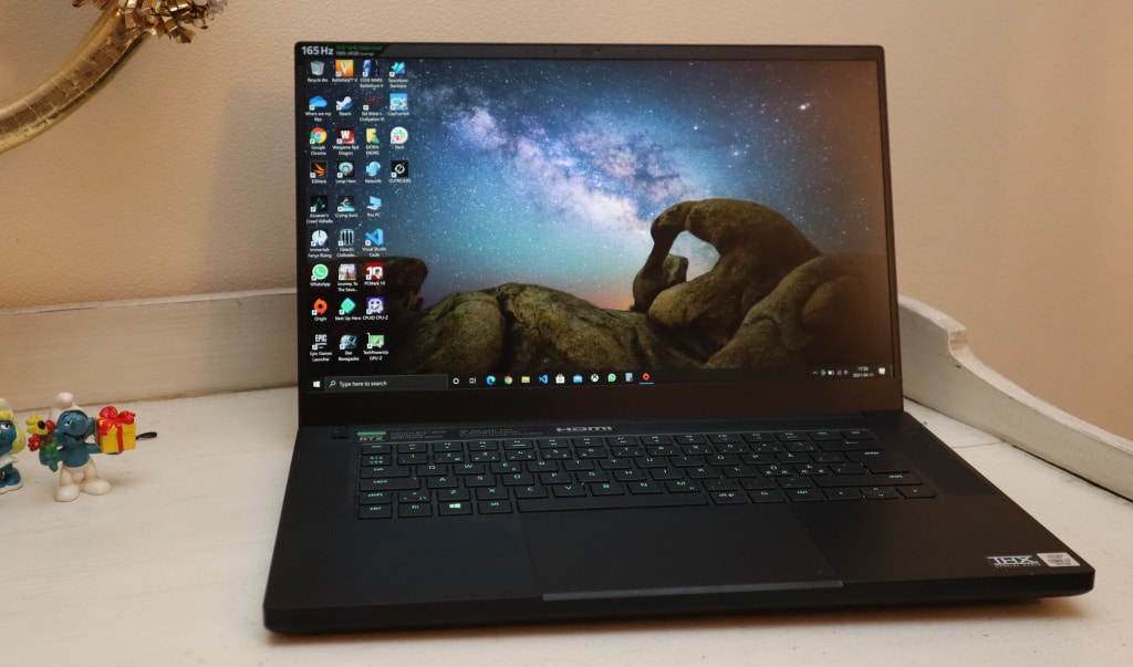 Razer Blade 15 Base Edition (2021) - Bjorn3D.com